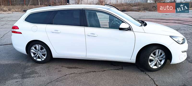 Універсал Peugeot 308 2014 в Києві