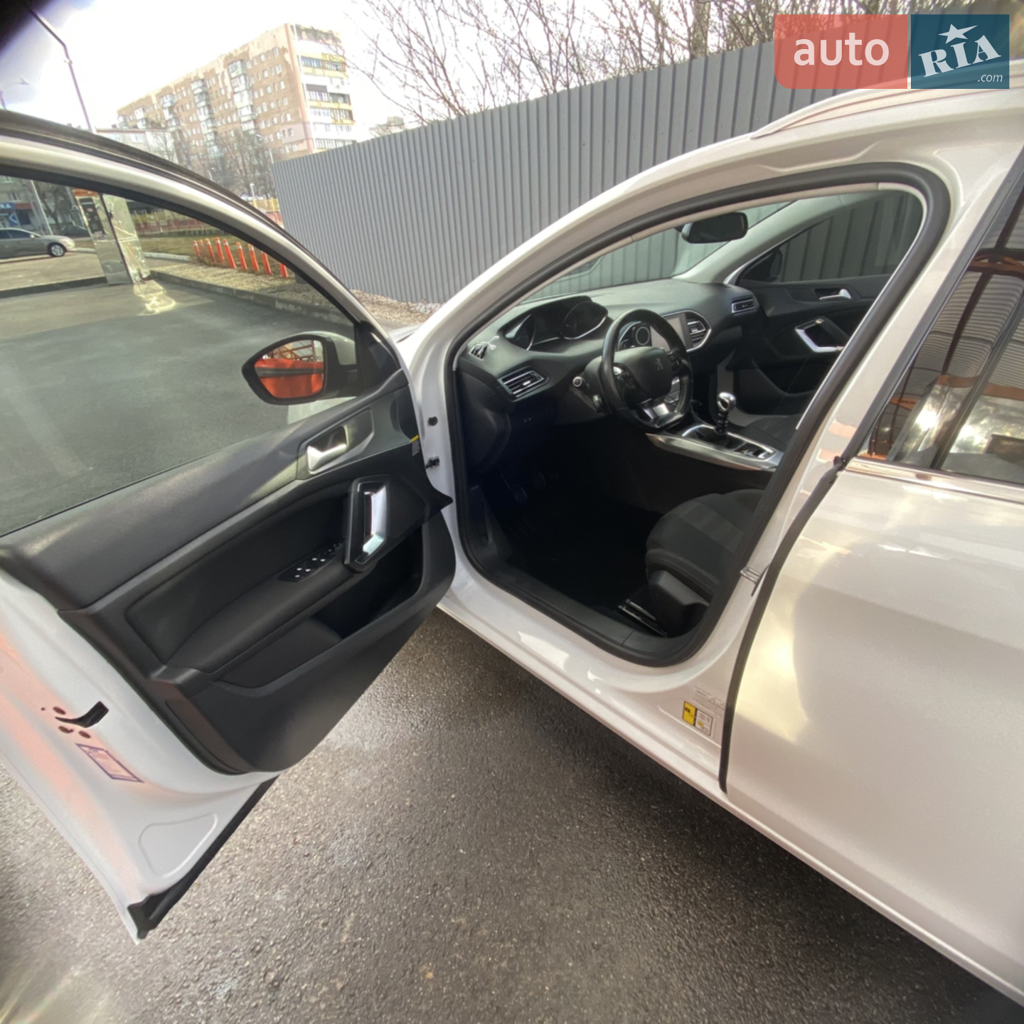 2014 Peugeot 308 - мініатюра 15