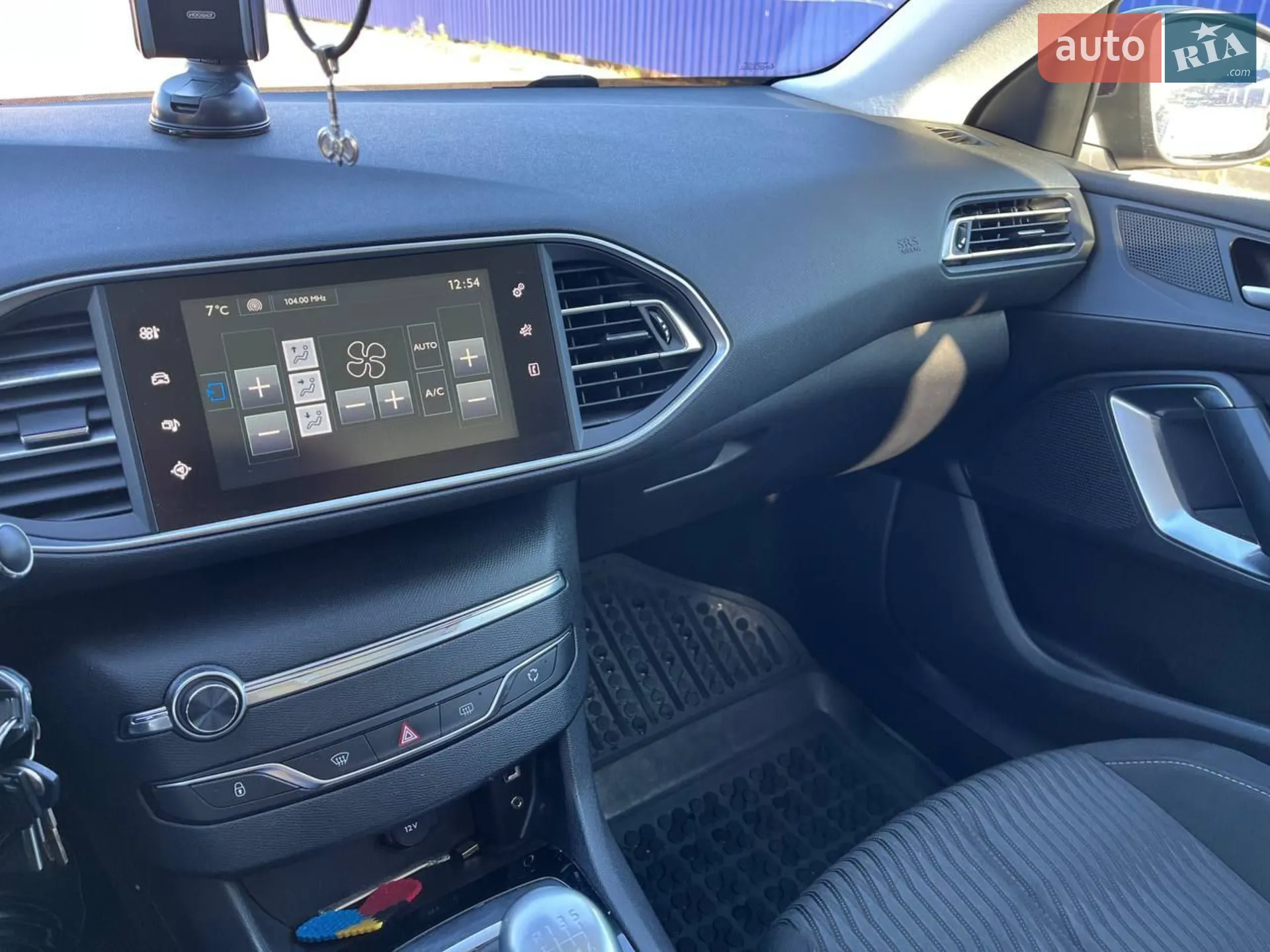 2014 Peugeot 308 - мініатюра 16