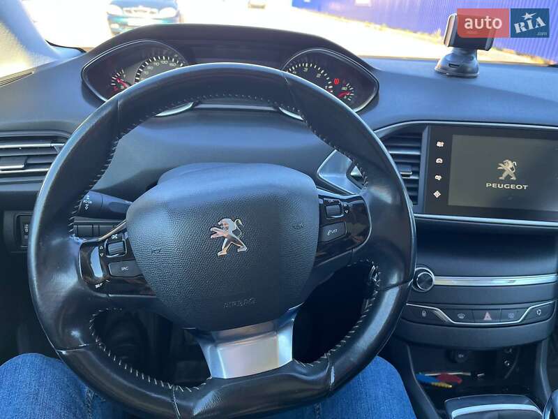 Універсал Peugeot 308 2014 в Калуші