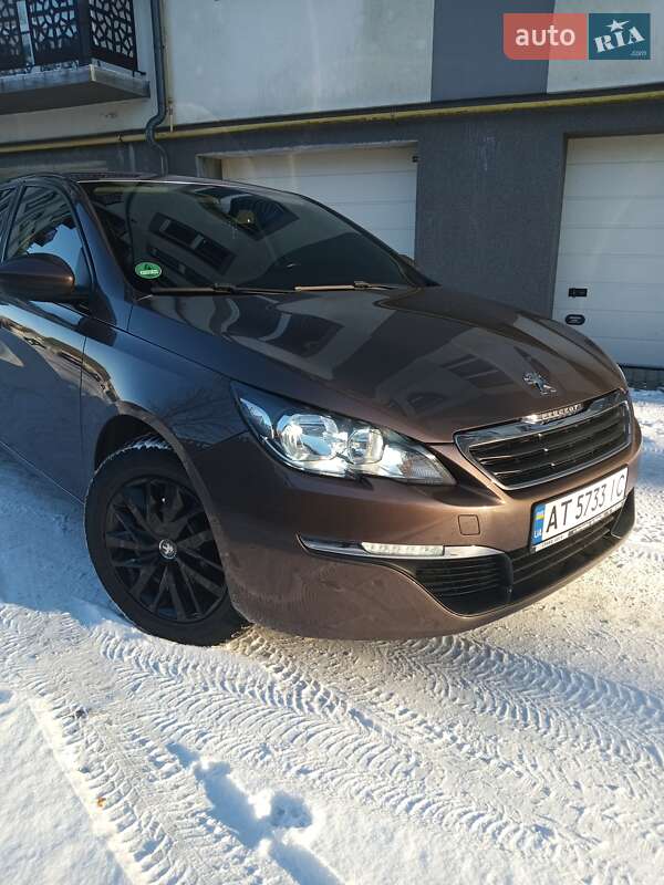 Універсал Peugeot 308 2014 в Коломиї