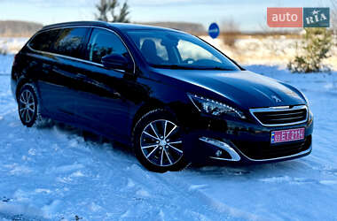 Універсал Peugeot 308 2016 в Трускавці