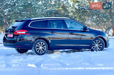 Універсал Peugeot 308 2016 в Трускавці