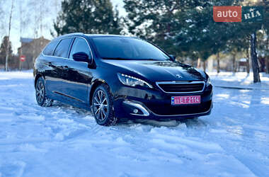 Універсал Peugeot 308 2016 в Трускавці