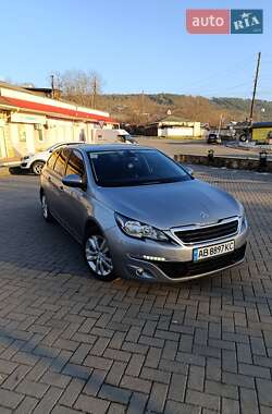 Универсал Peugeot 308 2015 в Могилев-Подольске