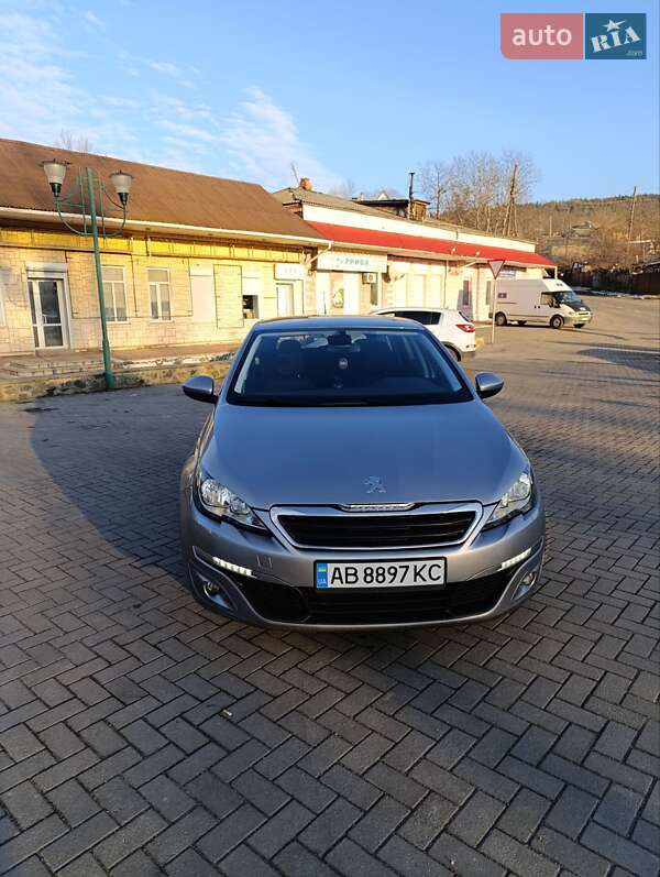 Универсал Peugeot 308 2015 в Могилев-Подольске
