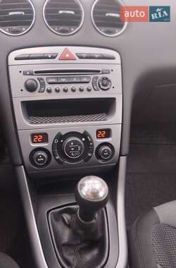 Универсал Peugeot 308 2011 в 