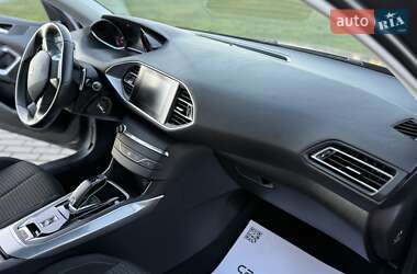 Хэтчбек Peugeot 308 2020 в 