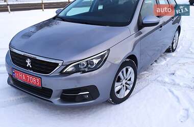 Универсал Peugeot 308 2018 в Дубно