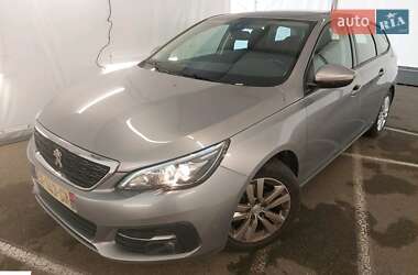 Универсал Peugeot 308 2018 в Дубно