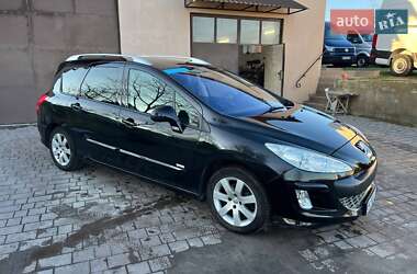 Універсал Peugeot 308 2010 в Дубні