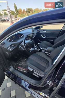 Универсал Peugeot 308 2015 в 