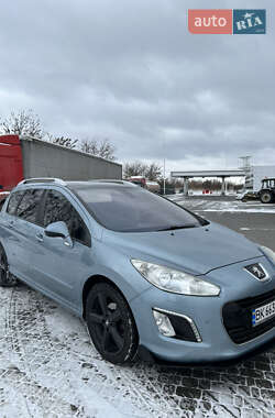 Універсал Peugeot 308 2011 в Рівному