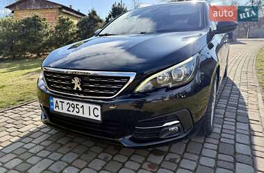 Універсал Peugeot 308 2017 в Калуші