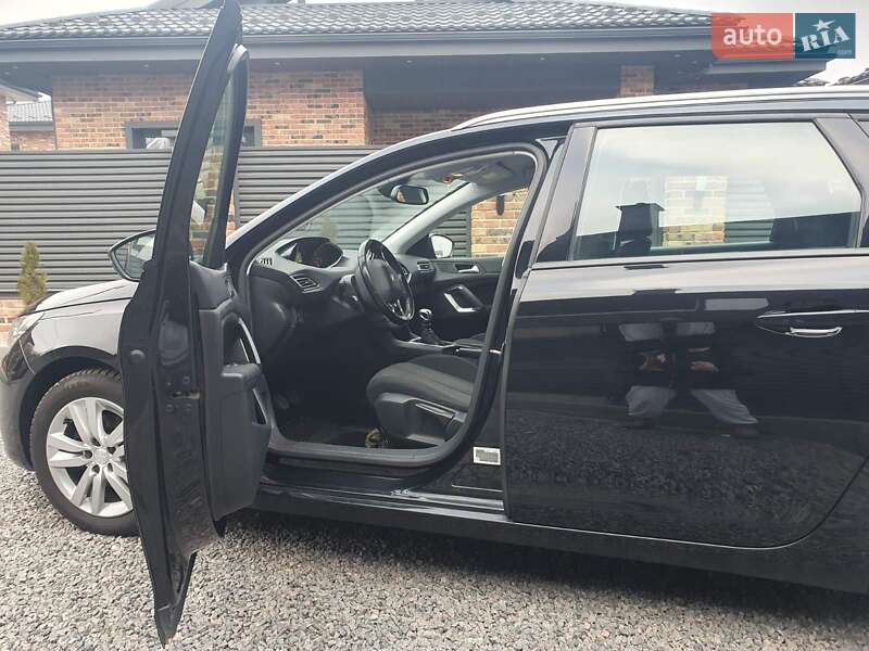 Универсал Peugeot 308 2019 в Киеве