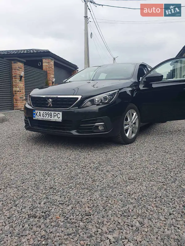Peugeot 308