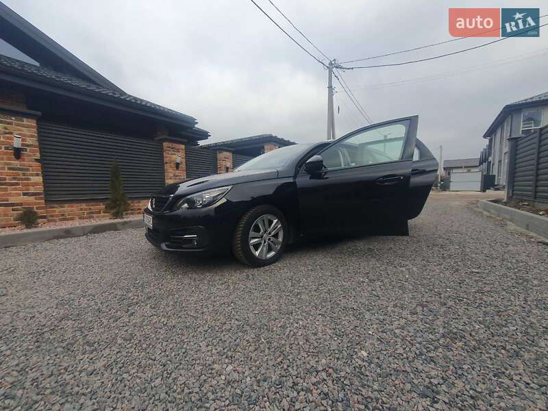 Универсал Peugeot 308 2019 в Киеве
