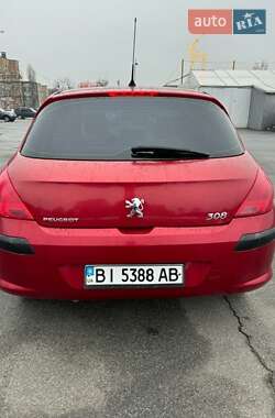 Хетчбек Peugeot 308 2008 в 