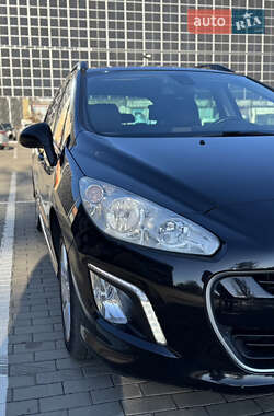 Універсал Peugeot 308 2011 в Луцьку