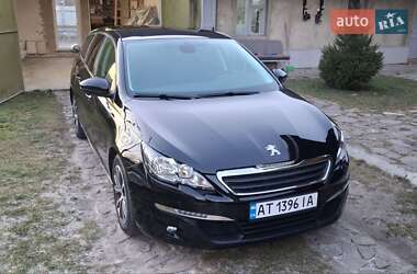 Универсал Peugeot 308 2015 в Брошневе-Осаде