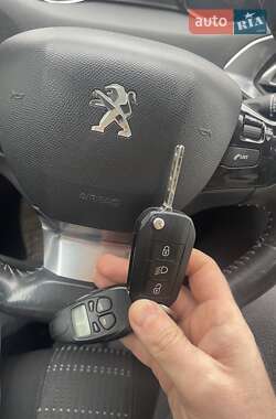 Универсал Peugeot 308 2018 в 
