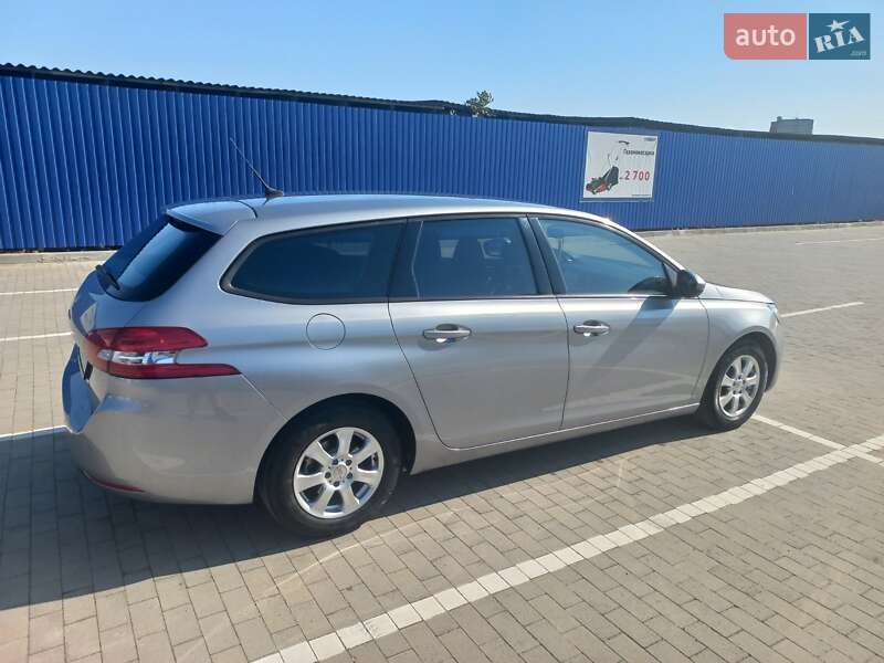 Універсал Peugeot 308 2017 в Калуші