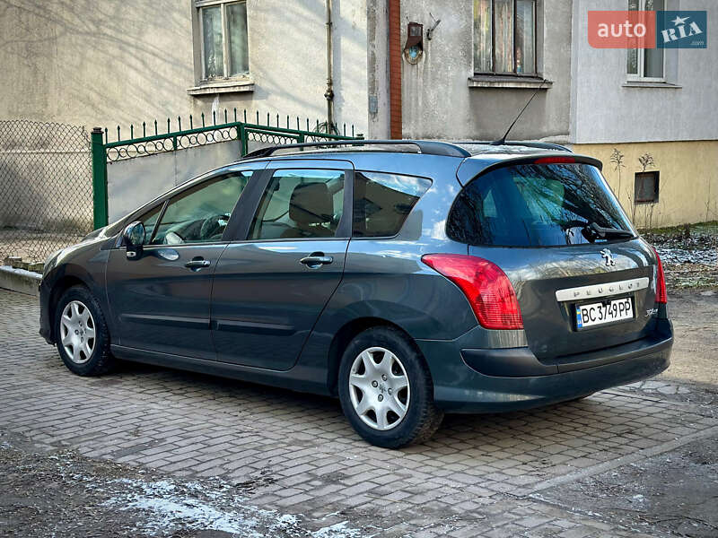 Універсал Peugeot 308 2010 в Львові