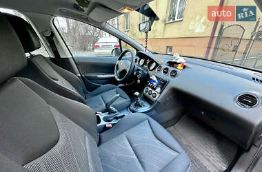 Універсал Peugeot 308 2010 в Львові