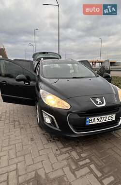 Хэтчбек Peugeot 308 2011 в Белой Церкви