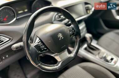 Универсал Peugeot 308 2015 в Киеве