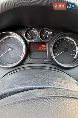 Универсал Peugeot 308 2009 в 