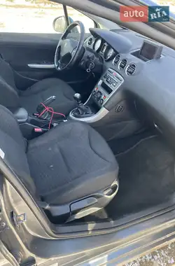 Peugeot 308 2011