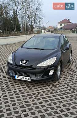 Хэтчбек Peugeot 308 2008 в Коломые