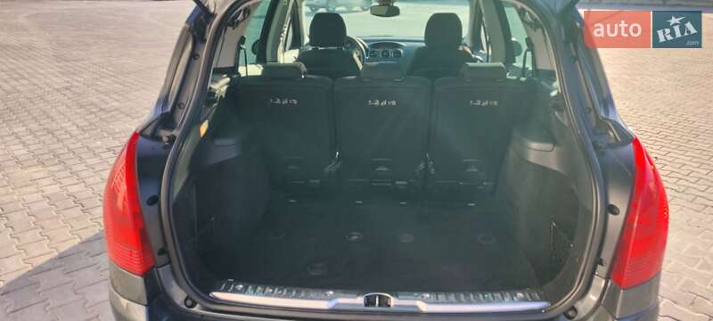 Універсал Peugeot 308 2008 в Чернівцях
