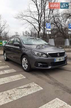 Универсал Peugeot 308 2017 в Полтаве