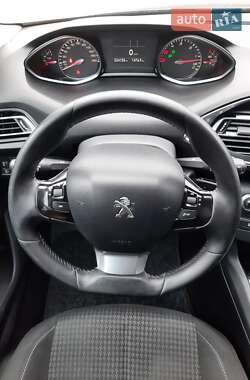 Универсал Peugeot 308 2017 в Полтаве