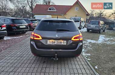 Универсал Peugeot 308 2015 в Стрые