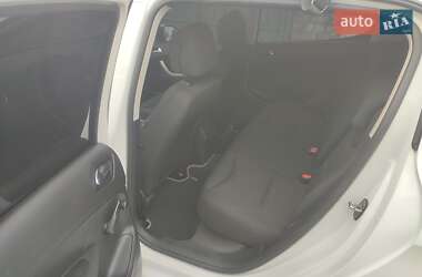 Хэтчбек Peugeot 308 2009 в 