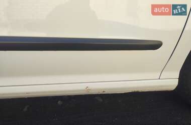 Хэтчбек Peugeot 308 2009 в 