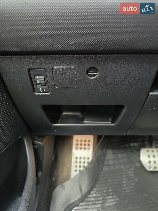 Универсал Peugeot 308 2013 в Львове фото 9 Универсал Peugeot 308 2013 в Львове