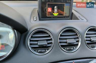 Універсал Peugeot 308 2013 в  фото 15 Універсал Peugeot 308 2013 в