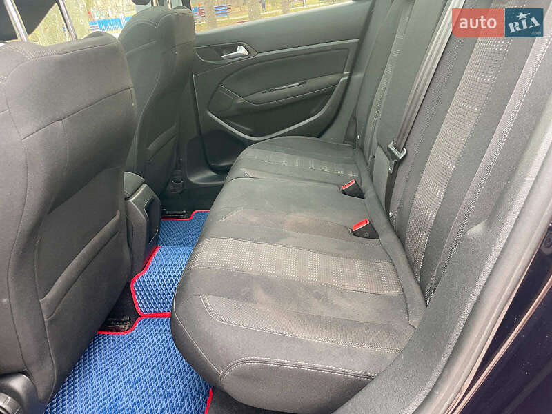 Універсал Peugeot 308 2015 в Києві