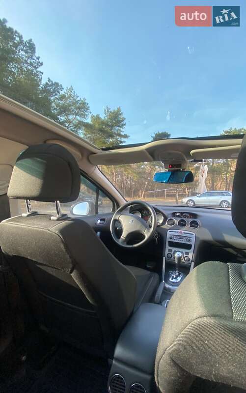 Хэтчбек Peugeot 308 2008 в Киеве