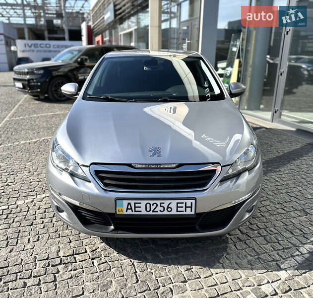Хэтчбек Peugeot 308 2015 в Днепре фото 3 Хэтчбек Peugeot 308 2015 в Днепре