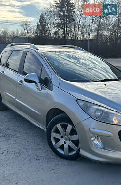 Универсал Peugeot 308 2008 в Львове