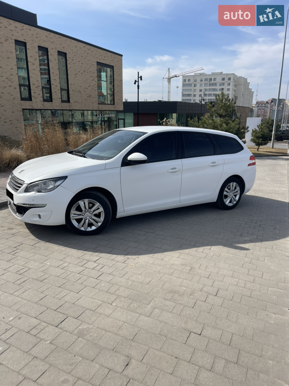 2015 Peugeot 308 - мініатюра 18