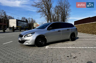 Універсал Peugeot 308 2016 в Тернополі