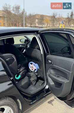 Хетчбек Peugeot 308 2014 в 