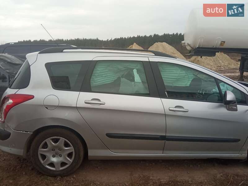 Универсал Peugeot 308 2009 в 