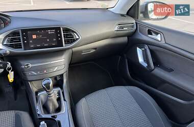 Хэтчбек Peugeot 308 2020 в 